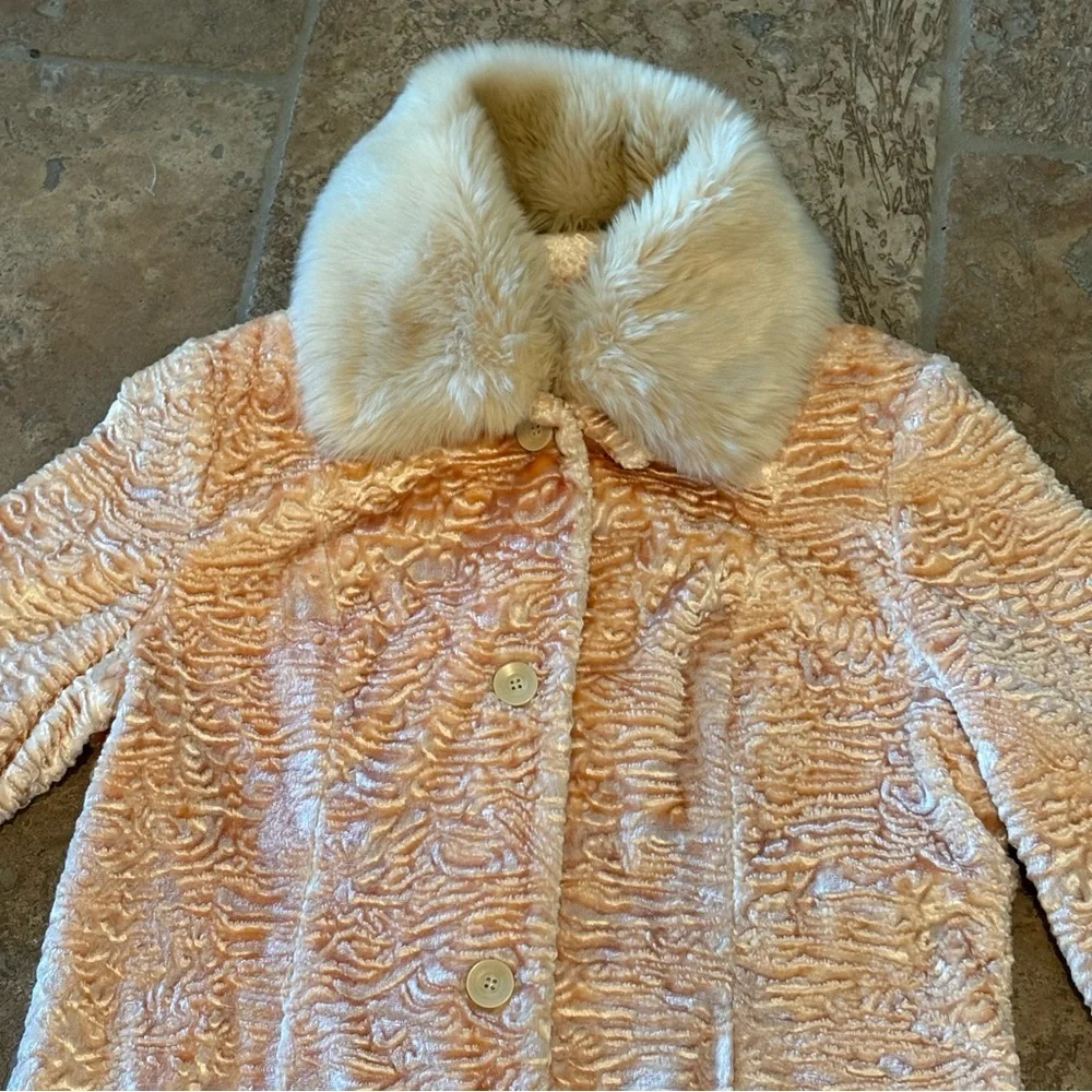VALERIE STEVENS Orange Cream Textured Faux Fur Button Coat Size Large